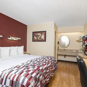 Deluxe King Room Non-Smoking